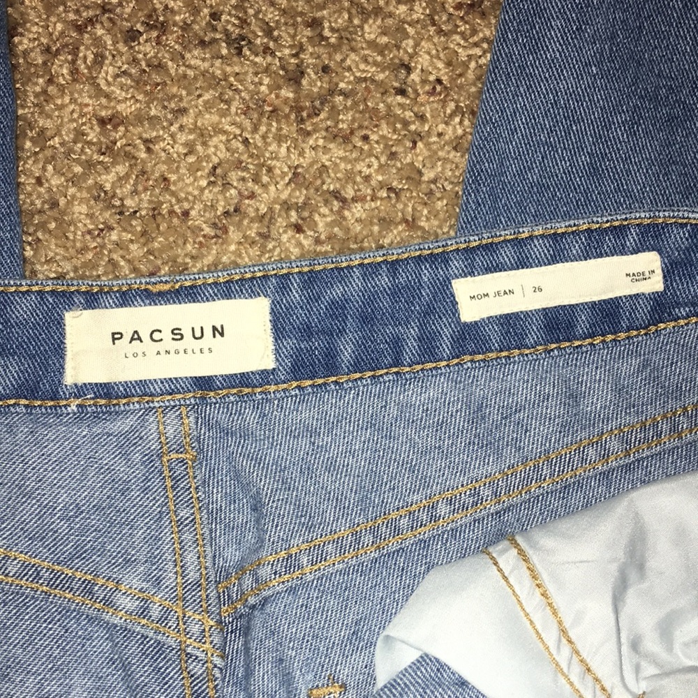 Mom jean